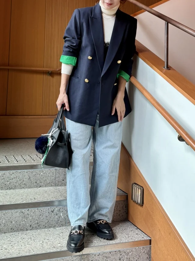 紺ジャケットでつくる大人エレガント×デニムコーデ_1_1-1