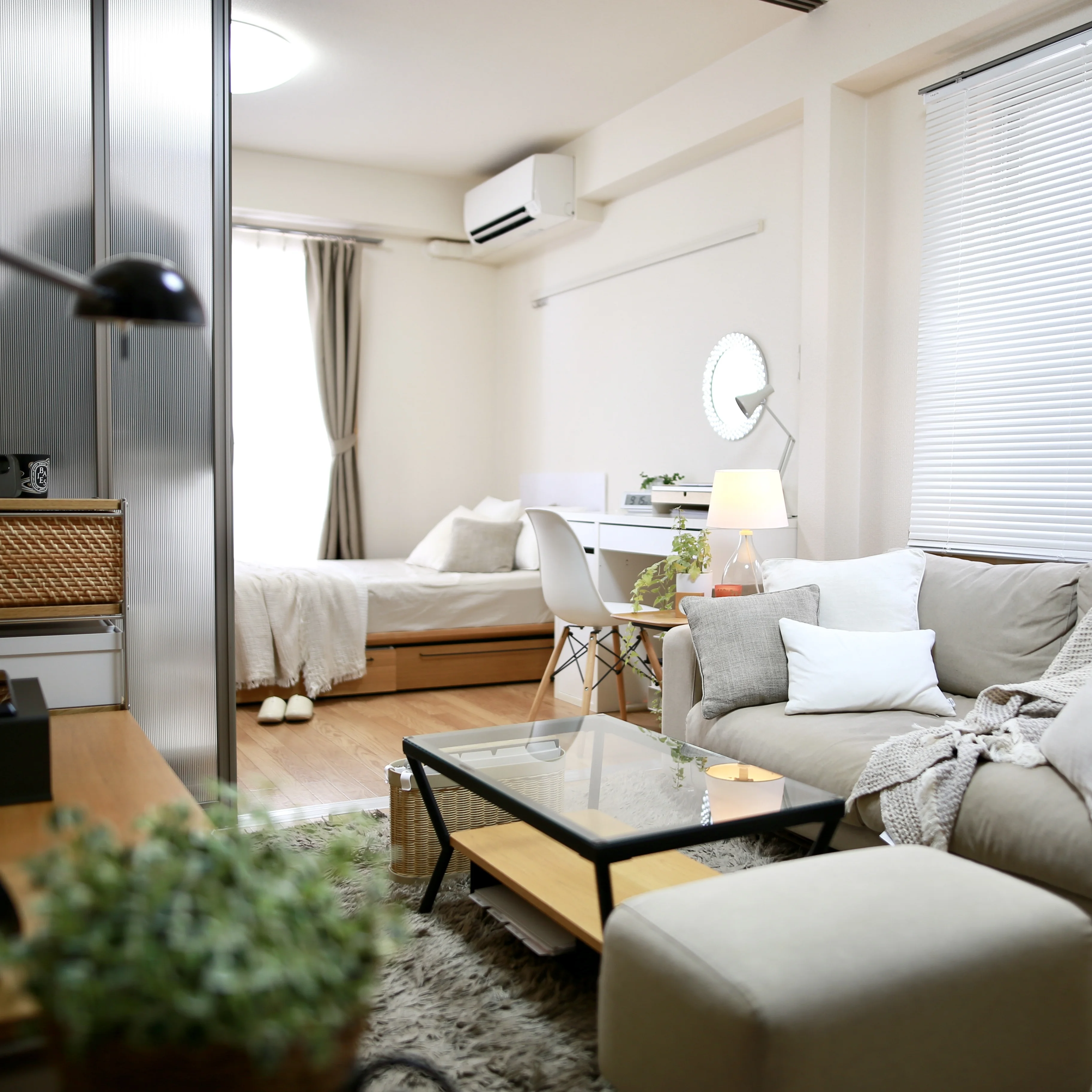 100均グッズ活用でスグに片づく部屋へ〜前編〜【bemiの「小柄シンプル」おしゃれ道#13】