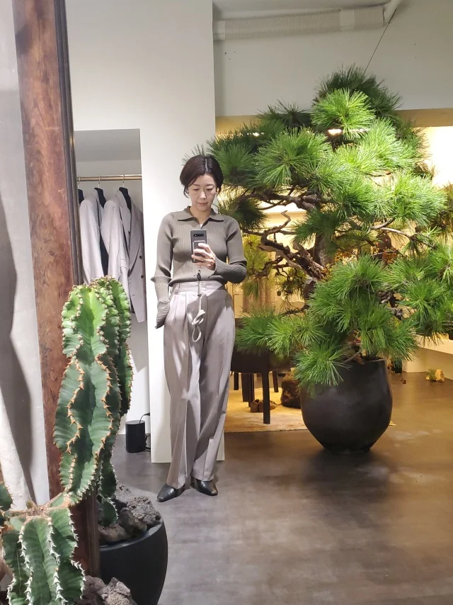 櫛部美佐子がクリエイティブディレクターを務めるunbilanc(アンビラン)南青山サロンで開催された2026年春夏コレクション受注会