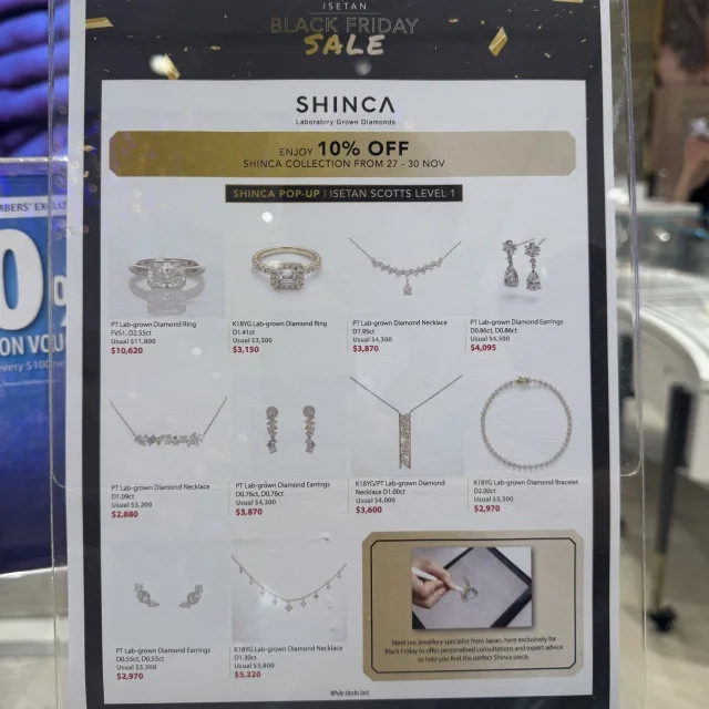 ネイビー×シルバーでつくる“大人のきらめき”冬のワントーンコーデ_1_9