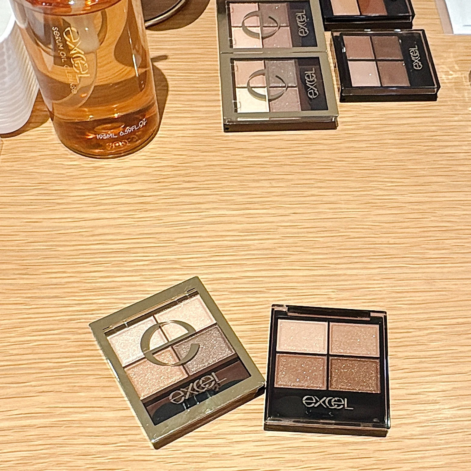 2026 新作コスメ　エクセル スキニーリッチシャドウ N  プチプラで極上グラデ。あの鉄板アイシャドウが進化　パッケージも進化