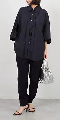 M7days
理想のお仕事テーパードパンツ サンダル合わせ