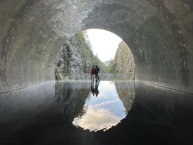 新潟の旅①十日町にある美しいトンネル清津峡_1_4