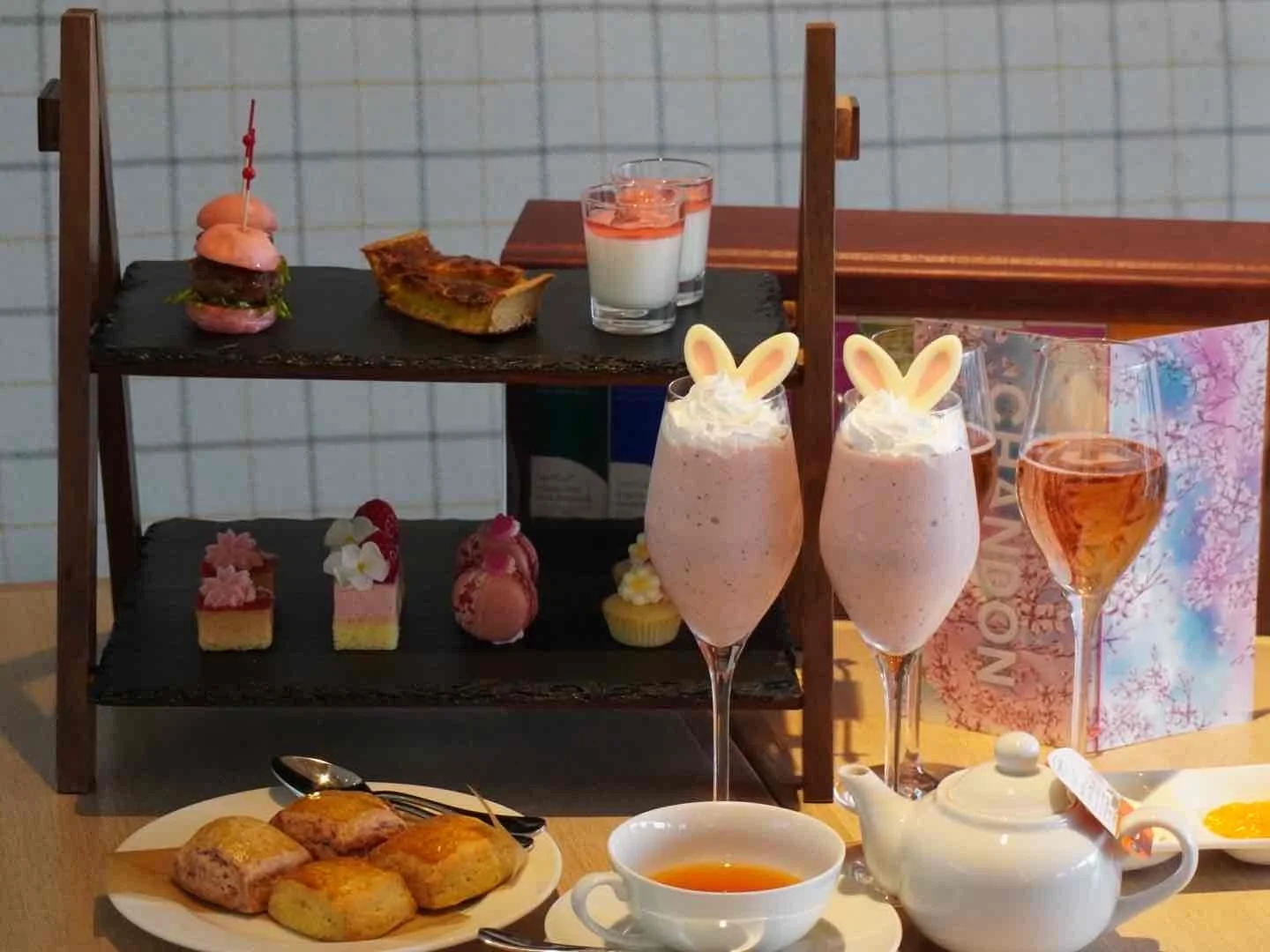 【ダブルツリーbyヒルトン東京有明】食べきれる幸せ。桜×いちごの春限定アフタヌーンティー