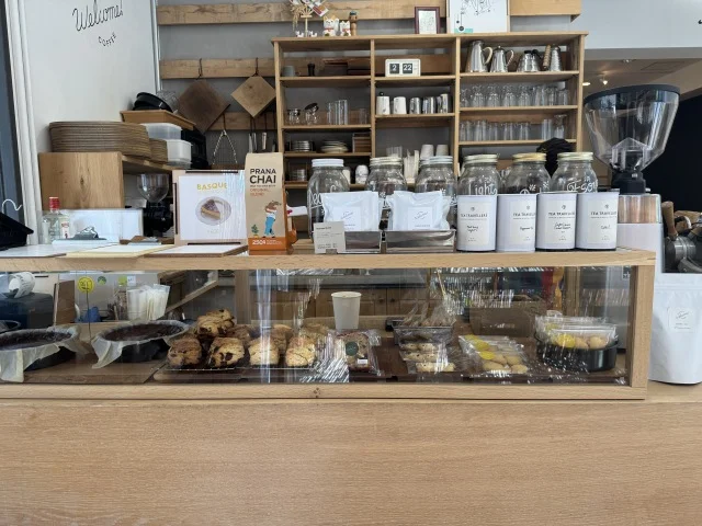 素敵な家具に囲まれながらティータイムを｜WOODWORK Welcome COFFEE_1_4-2