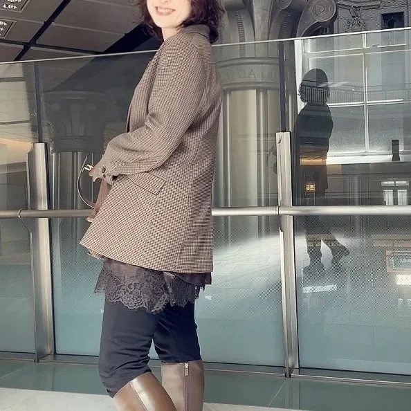 甘くならないレースコーデ。40代のための着こなしポイント【2026年春夏トレンド】_1_3-2