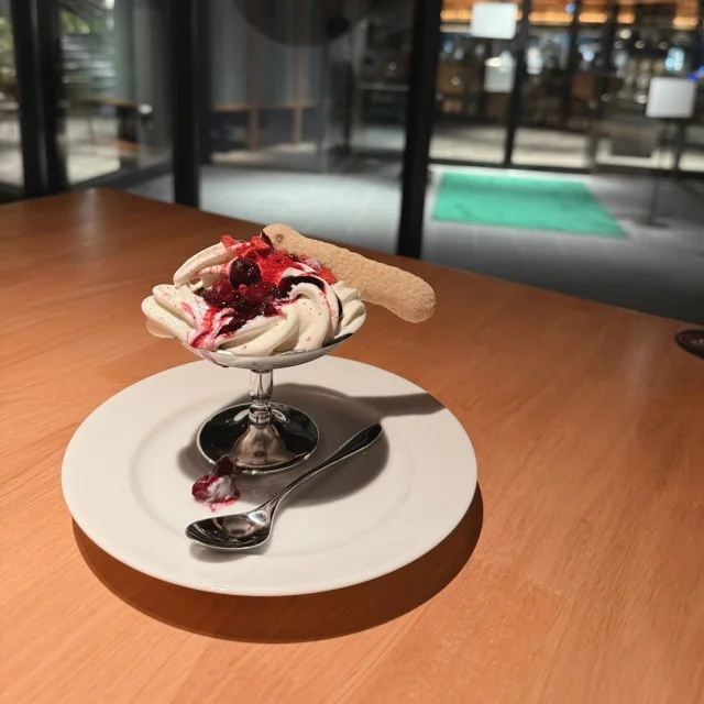 今日もおつかれさま！に、夜アイスをひとさじ♡