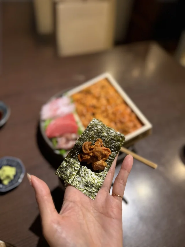 大人女子の隠れ家『頑固おやじ』で、名物“箱ウニ”と極上の日本酒に酔いしれる夜_1_8-2