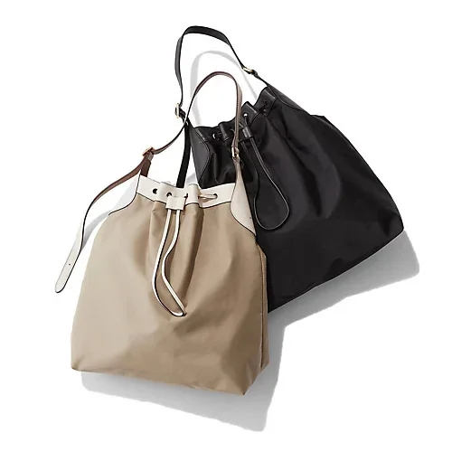 オルセット　軽量ナイロンショルダーバッグ