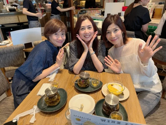 アラフォー旅におすすめのコーディネート（MARIHA・kurun TOKYO/Marisol別注）と美容アイテム（SHUGYOKU・AVANCE）ご紹介_1_5-1