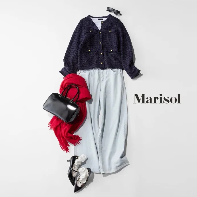 ベージュコートのコーデ