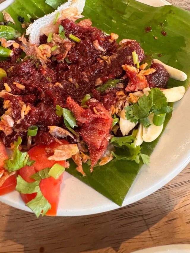 チェンマイで挑んだ禁断の一皿、【生肉のラープ】実食の記録。_1_8