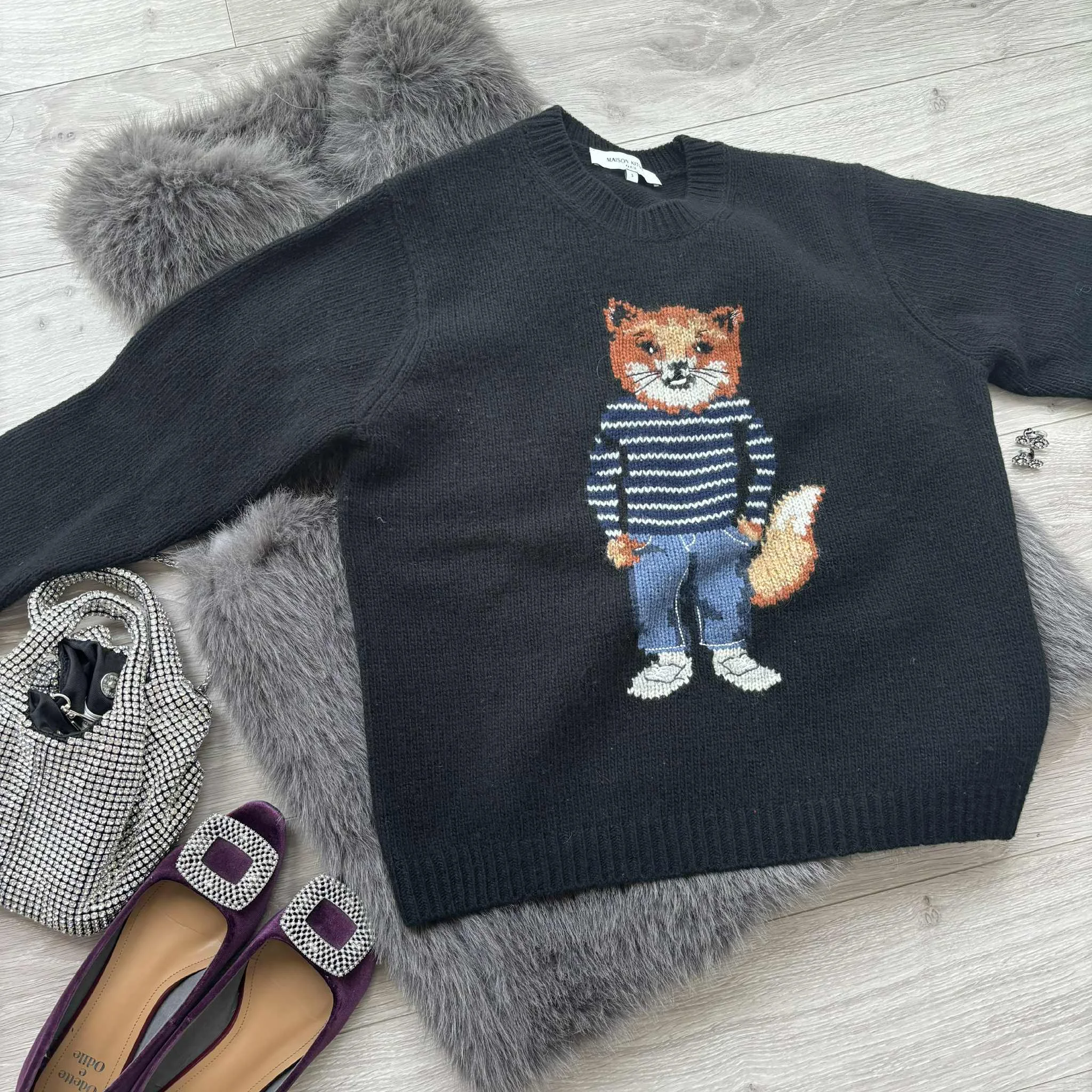 【MAISON KITSUNÉ（メゾンキツネ）】カジュアル＆きれいめが叶う可愛いニット♡