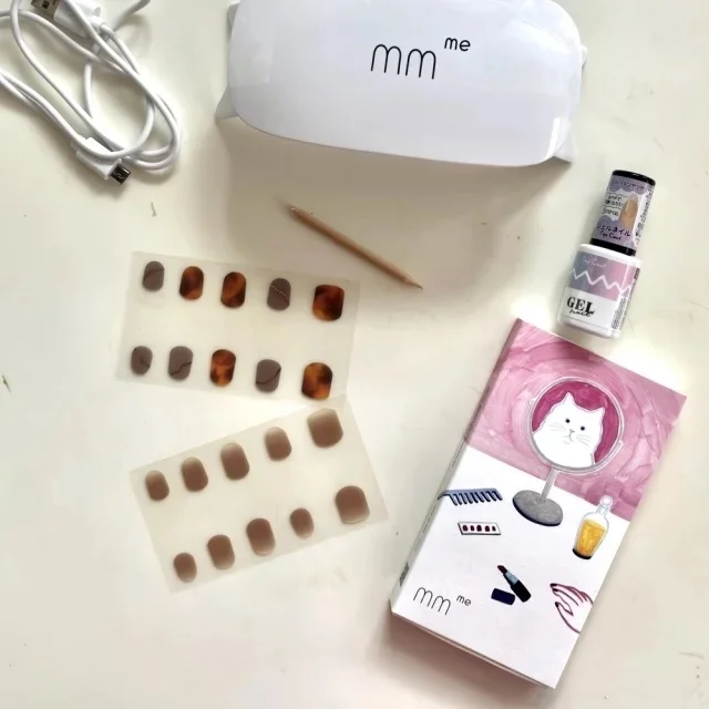 上品で華やぐ冬ネイル８選。40代に似合う大人ネイル【40代美容】_1_6