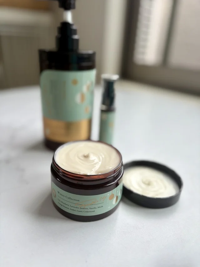2025冬限定。coconeが届けるリリー香る贅沢ヘアケア_1_4