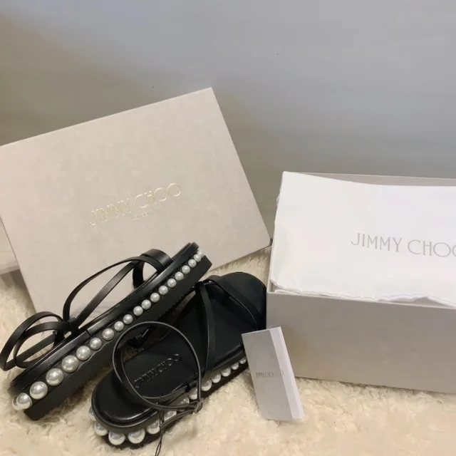 美品 サイズ40 Jimmy choo PINE FLAT パールサンダル-