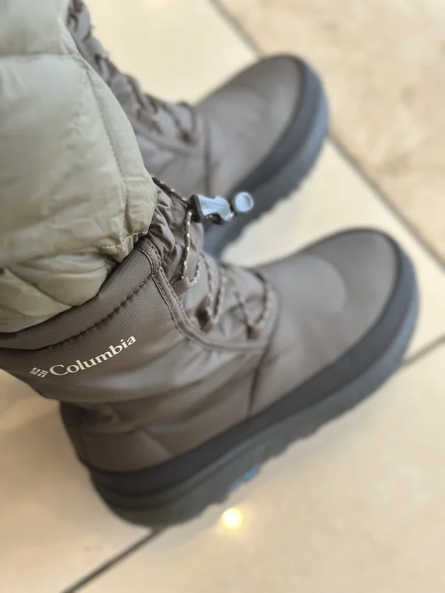 雪だー！東京でも大活躍のスノーブーツ