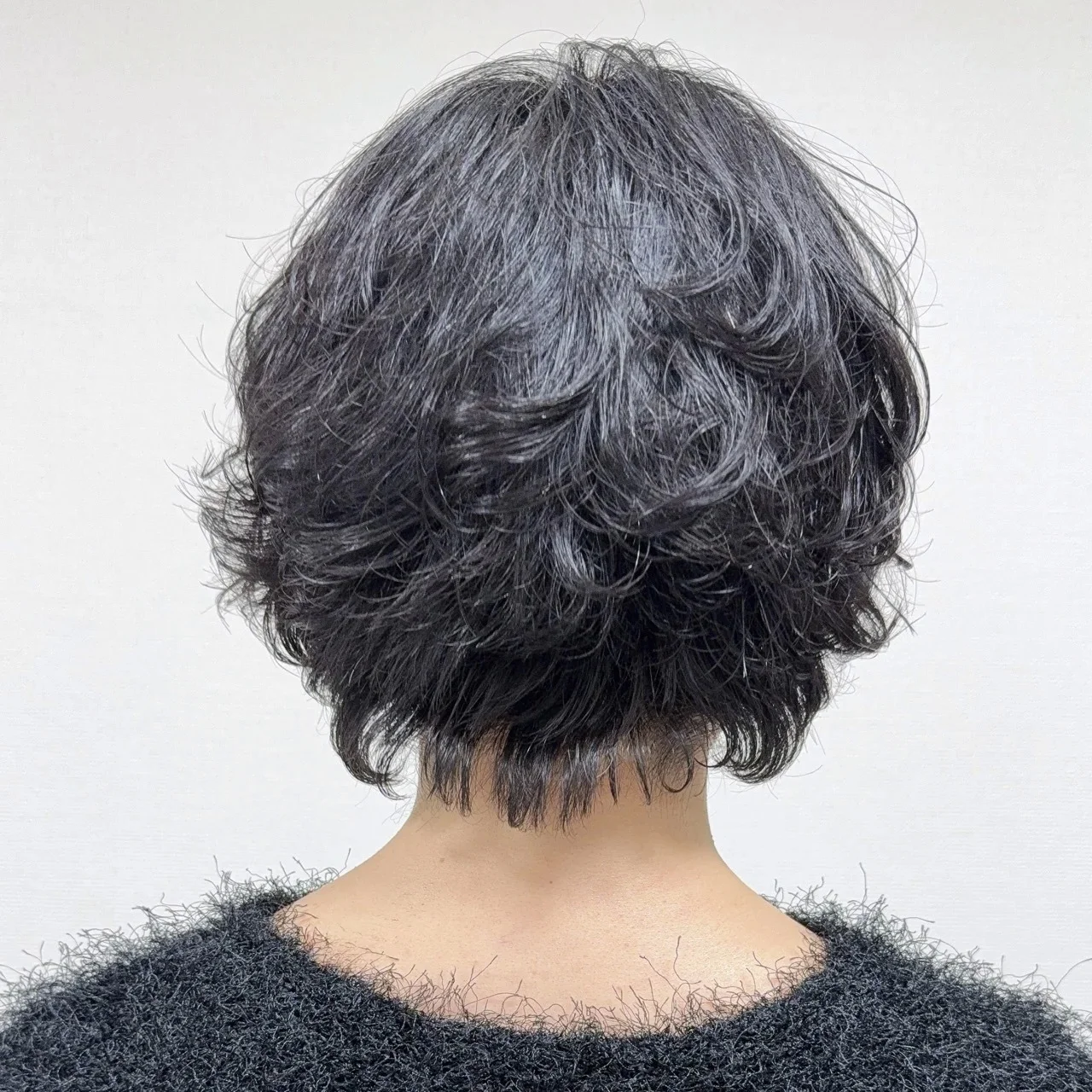 後ろから見た　アラフォーに合う人気ヘアスタイル２位