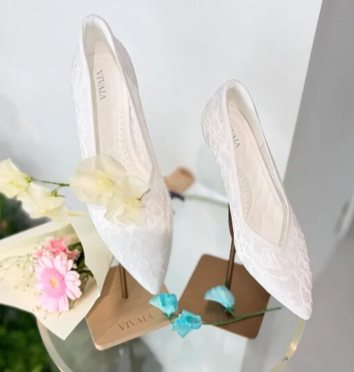 靴を履いていないかのような軽さ！歩きやすさとエレガンスが叶うVIVAIAの新作シューズ_1_7