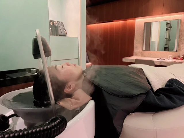 視界が開く、頭が軽い、髪質が変わる。 ヒト幹細胞培養液×極上空間の“銀座本格ヘッドスパ”体験！_1_1