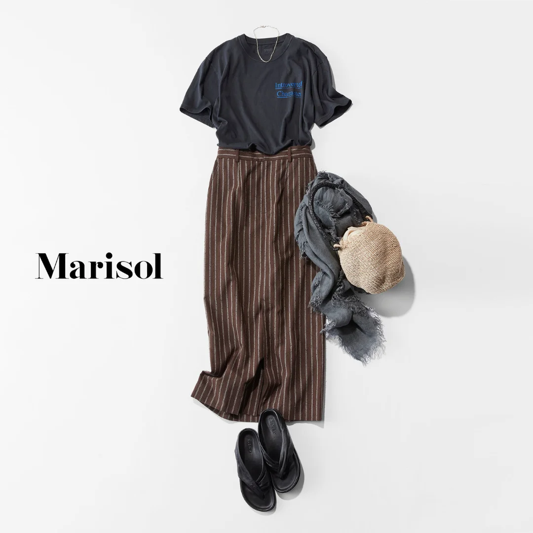 40代ファッション ブラウス×スカート×サンダルコーデ
