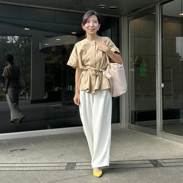 【7月の通勤コーデ】暑くても涼しさときちんと見えを両立したい!淡色通勤スタイル4選_1_2