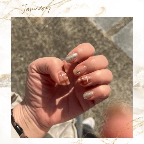 【40代ネイル】遊び心と品ある手元に。この冬の4ヶ月を彩った大人ネイルまとめ_1_3