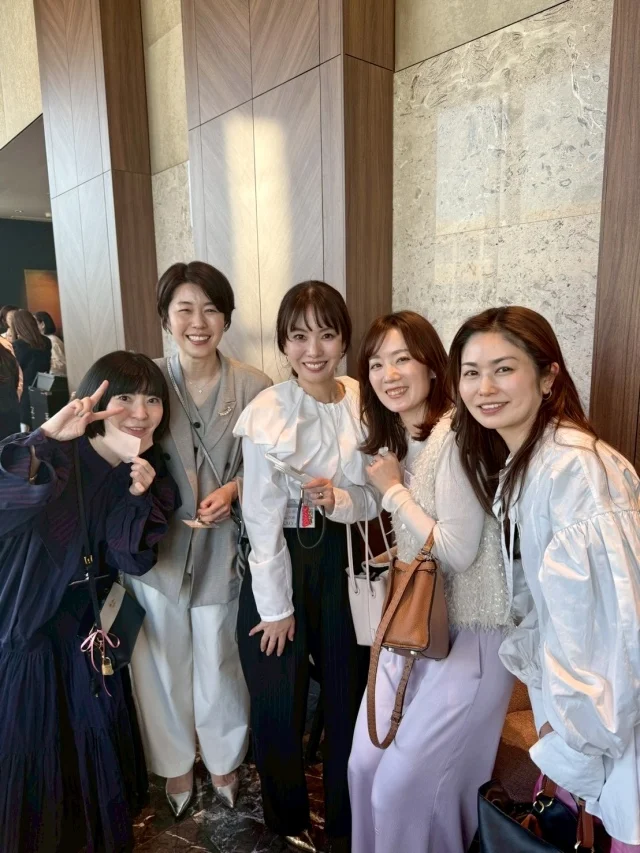 “浮かないのに華やか”春コーデの正解_1_5-2