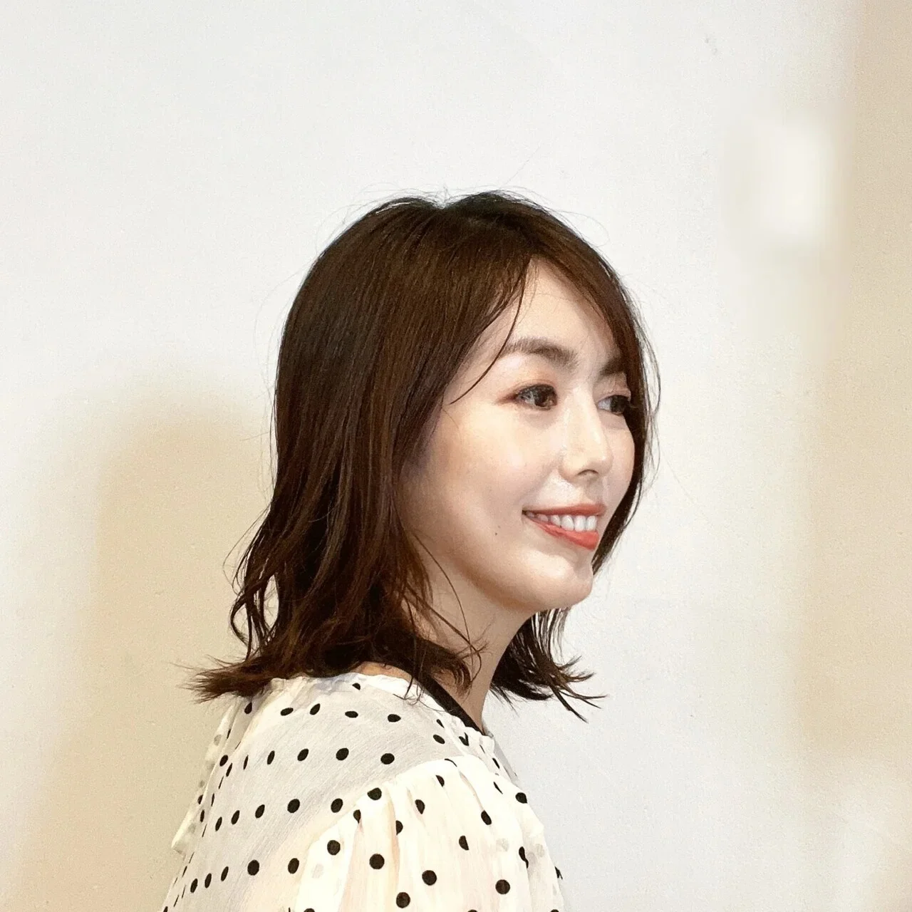 サイドから見た　人気ヘアスタイル９位の髪型