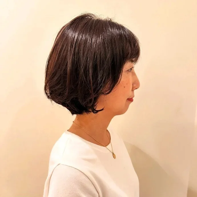 横から見た　人気ヘアスタイル8位の髪型