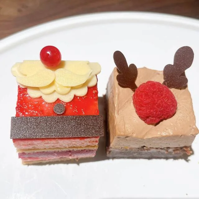 BEYOND SWEETSのクリスマスケーキ画像