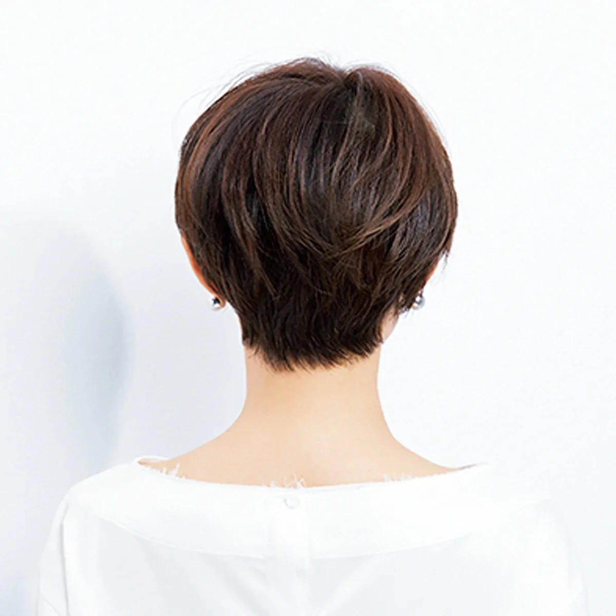 後ろから見た　人気ヘアスタイル９位の髪型