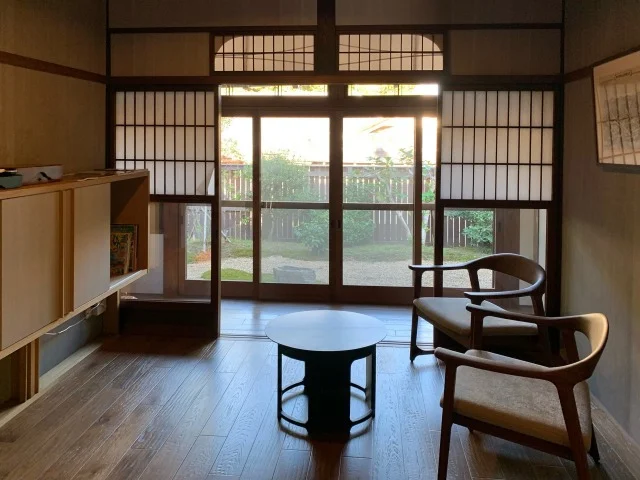 400年以上の歴史ある「妙厳院」を改装した宿坊 「和空 三井寺」。一棟貸切の完全プライベート空間で至高のひと時を過ごしました。