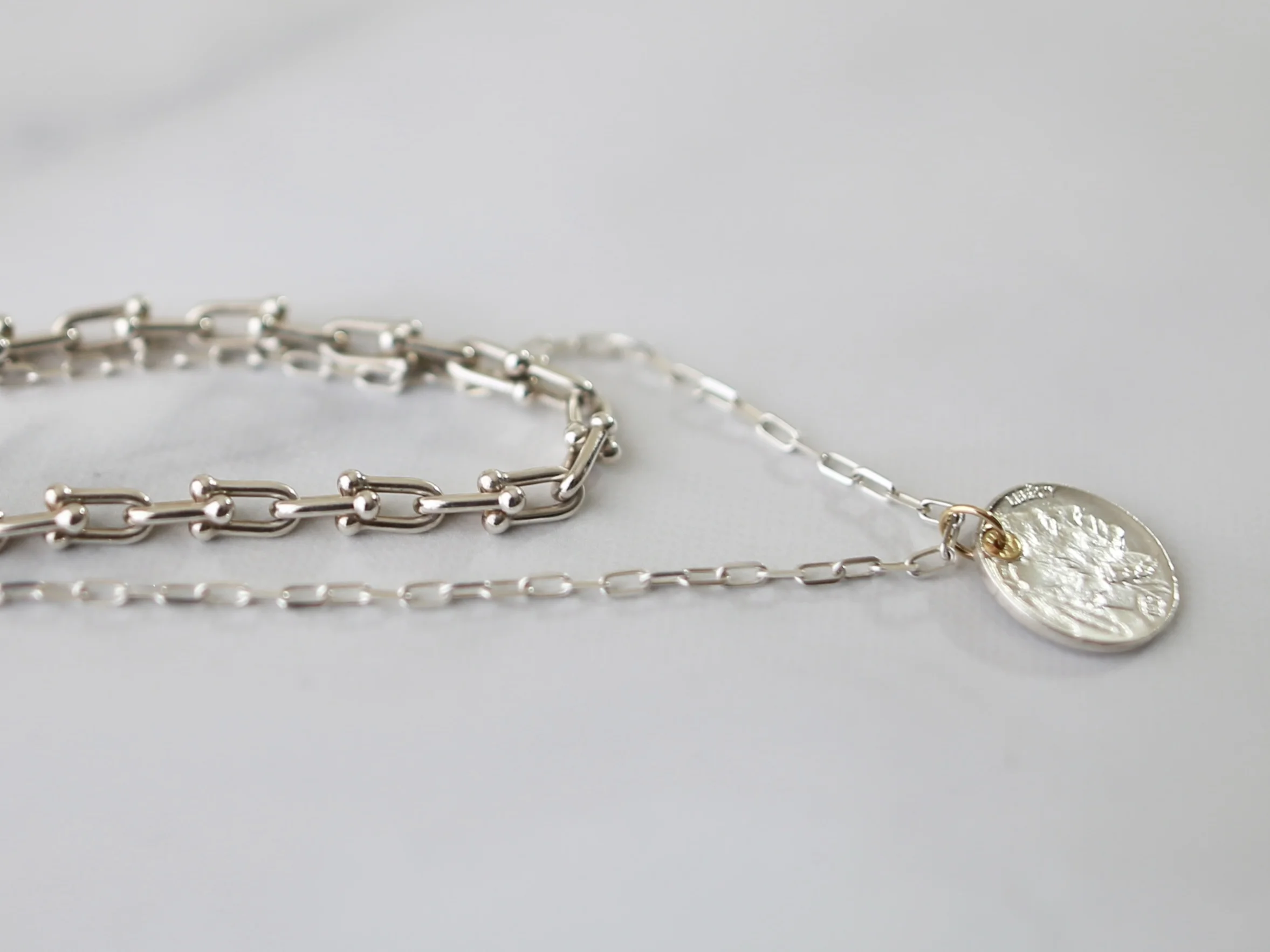 gigi シルバージュエリー　コインネックレス　artemis native coin necklace　Tiffany ハードウェア