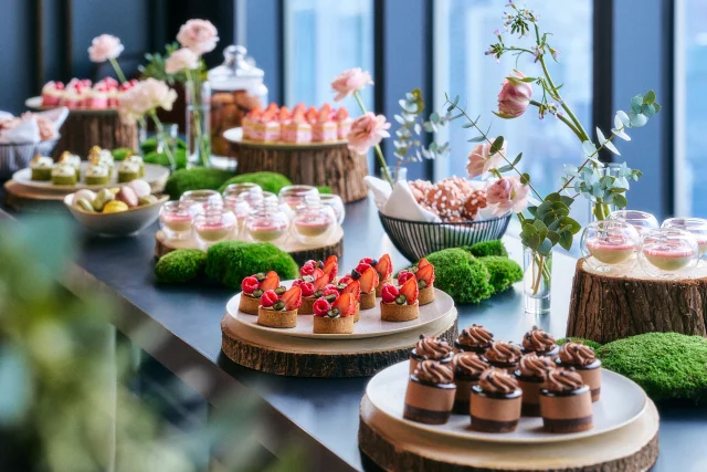 春を感じるスイーツビュッフェ