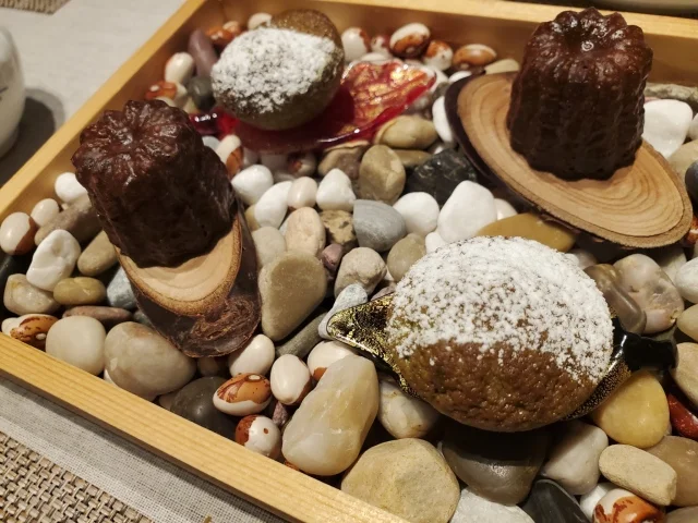 カヌレと抹茶のフィナンシェ