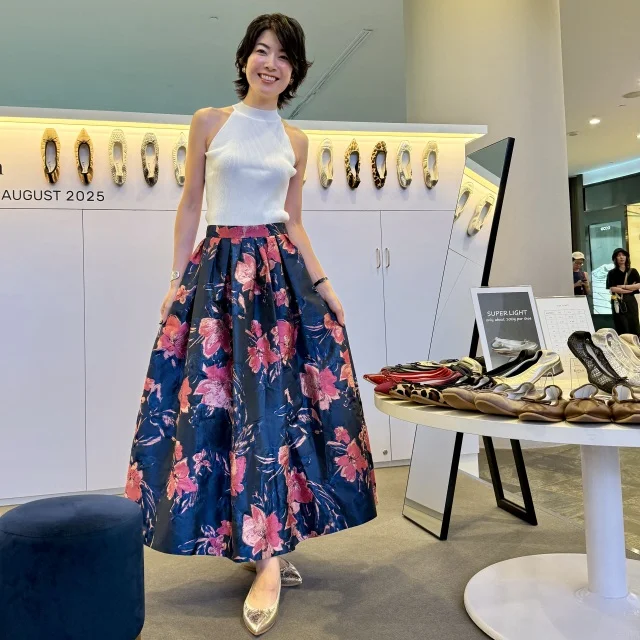 年末パーティーシーズン到来♡ “顔タイプエレガント”が教える華やかコーデの作り方_1_2