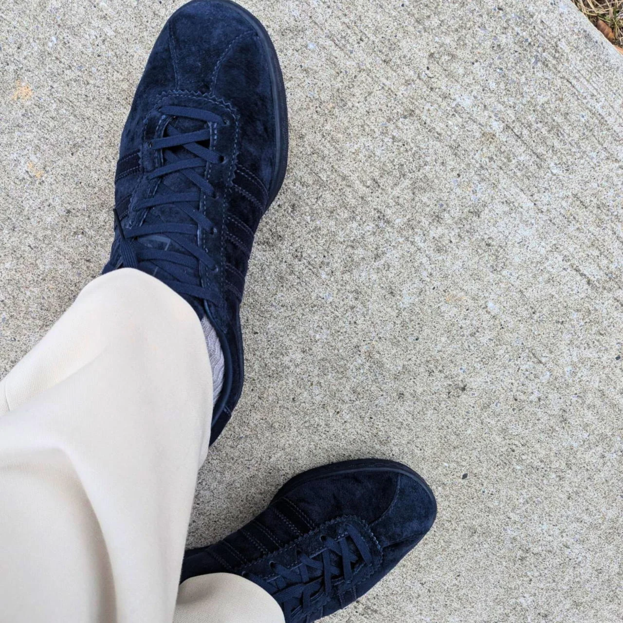 adidas Originals
TOBACCO