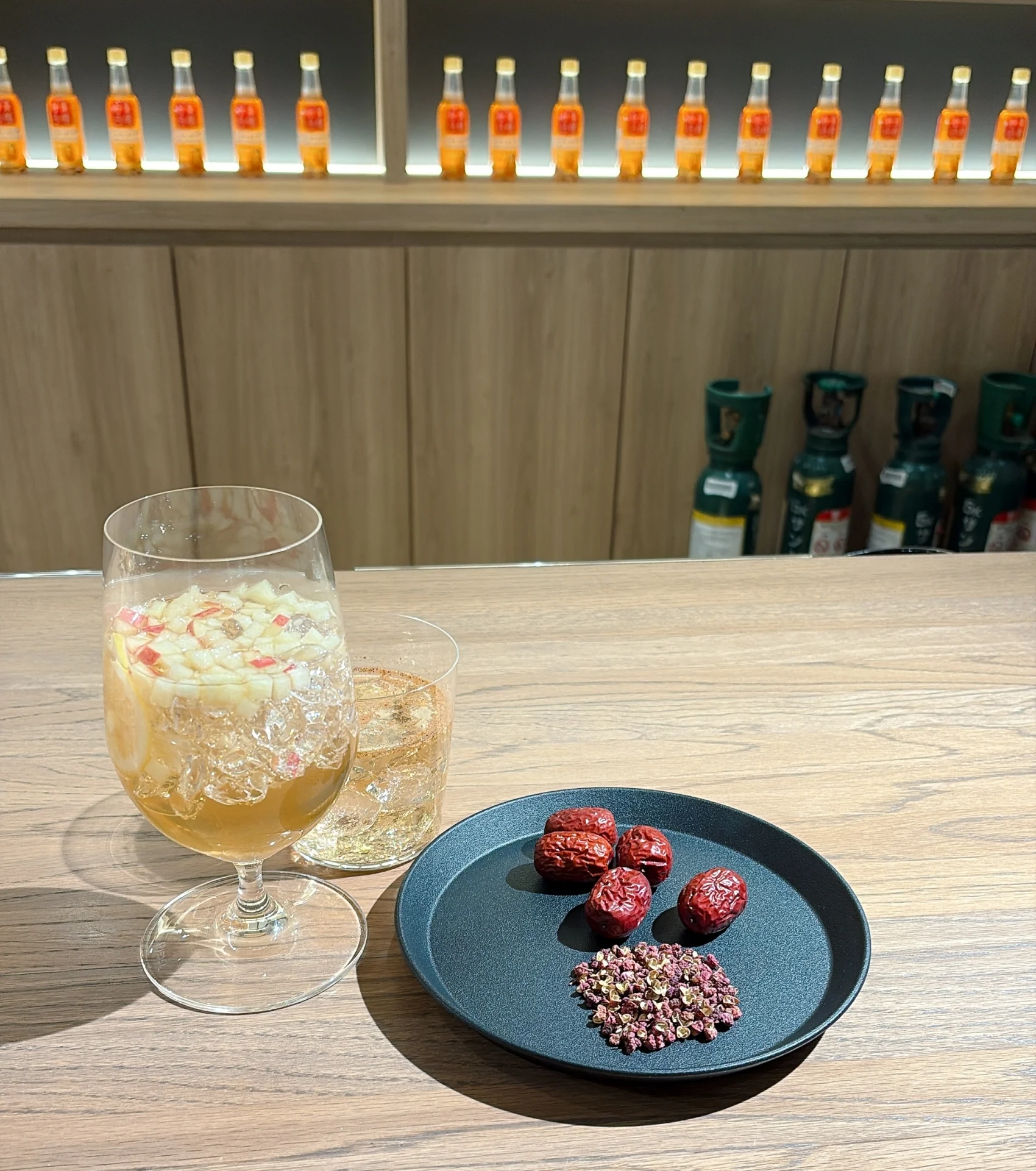 2025 おすすめ インナーケア 和漢 漢方 製品の写真 飲み方の提案 薬膳好日 ジンジャー&ソーダ 390mL ¥205/サントリー