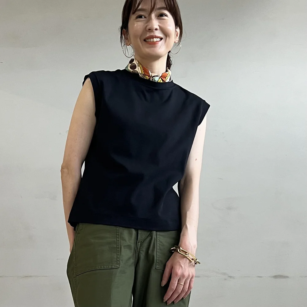 【エディター伊藤真知さん×マニプリコラボ】「大人のための『ラク映え』カジュアル」を本人コーデで解説！＜前編＞_1_9-2