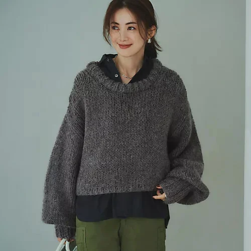 ウーア　ショートハンドニットプルオーバー　コーデ