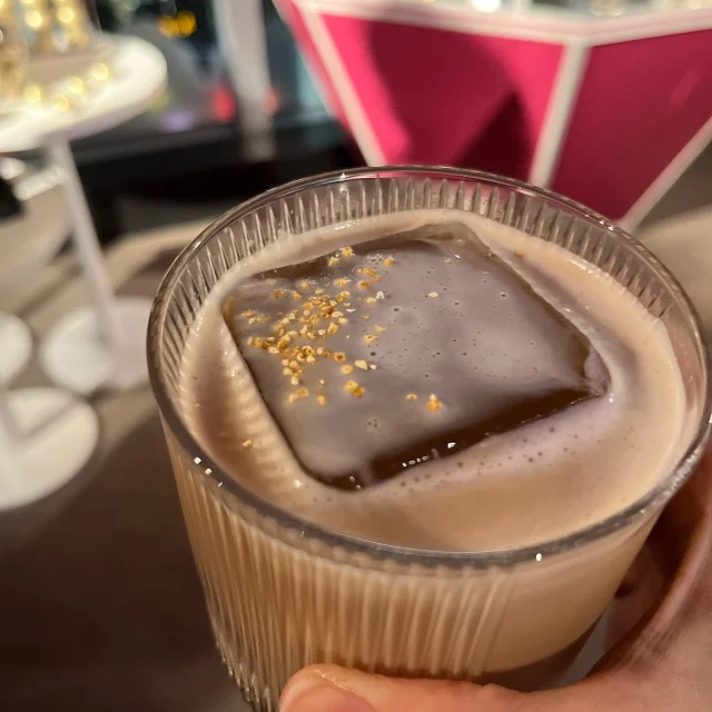 【ネスプレッソ】WHAT ELSE？次の物語が始まる「ヴァーチュオ アップ」_1_12