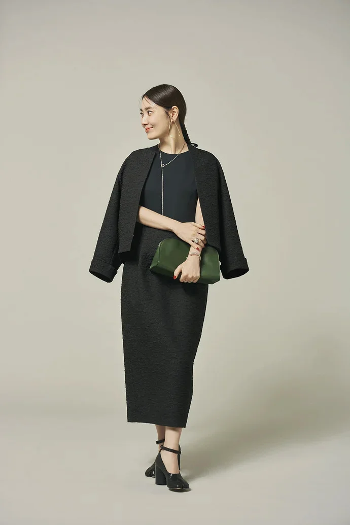 人気ランキングNo.1獲得のワンピース！ 東原妙子さんコラボのドッキングワンピースは何がすごい？【40代のための「スタイルアップ研究所」#20】_1_7-2