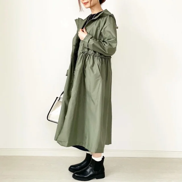 雨の日が楽しみになるレインコート【tomomiyuコーデ】 | ファッション