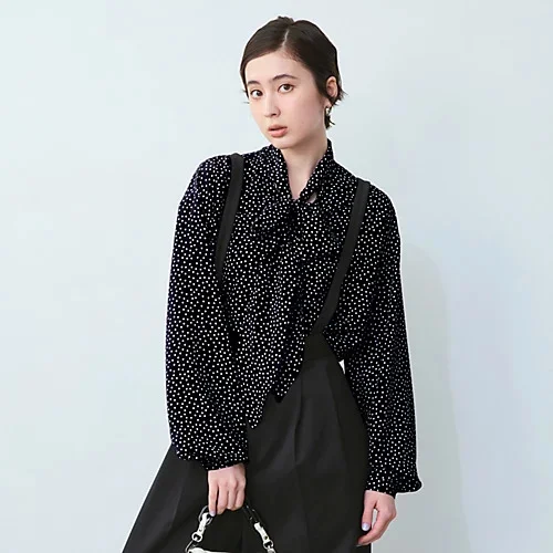 M7days エレガントドット柄ボウタイブラウス