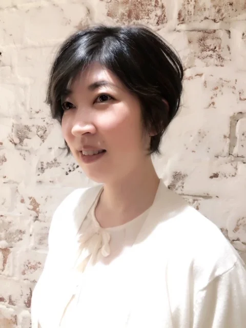 アラフォーヘアを上品に明るくするヘアサロン