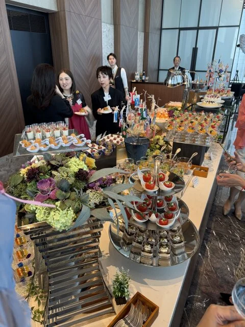 大人の“きれい色”はこう着る。美女組オフ会スタイル_1_4-3