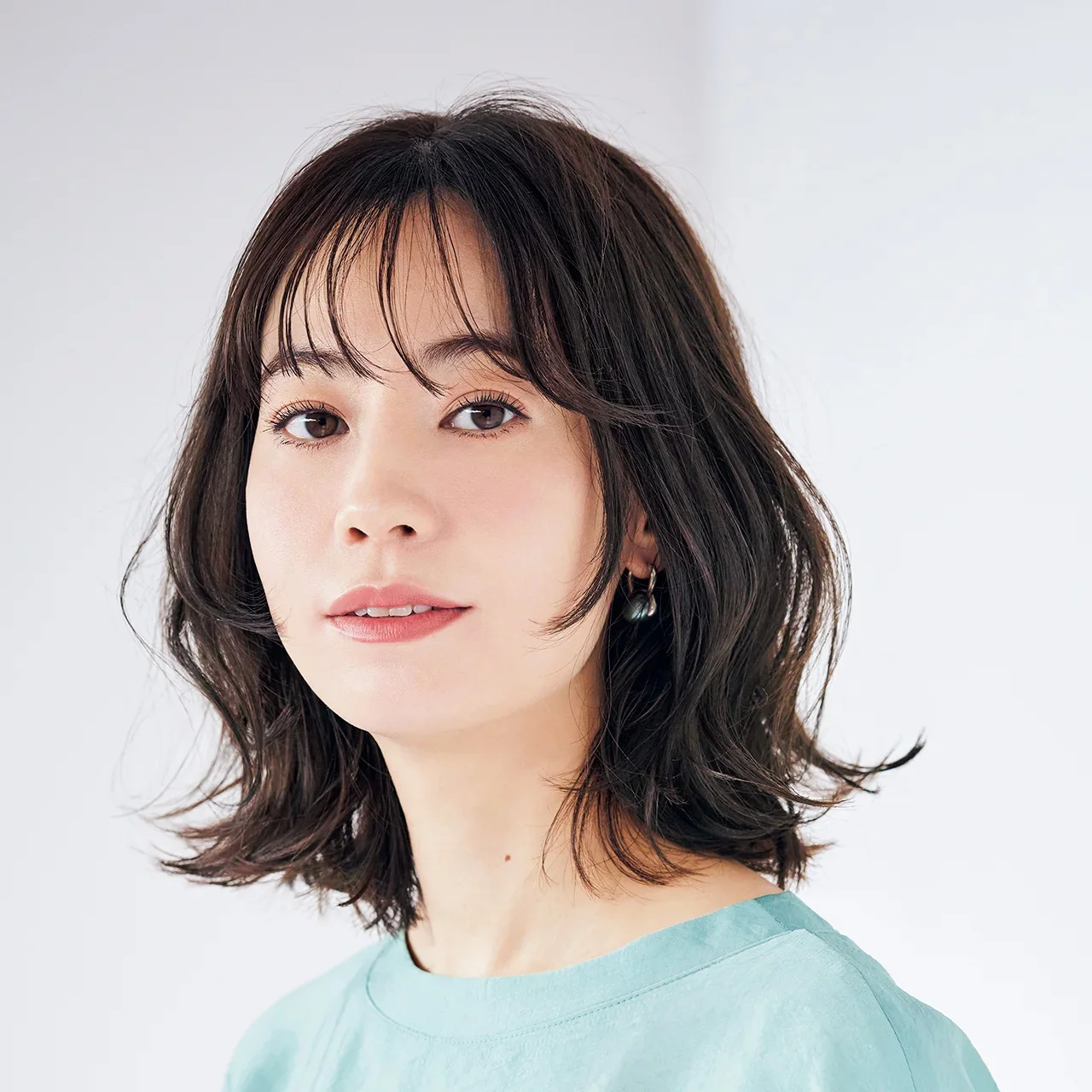 40代に似合う髪型　ミディアムヘアスタイル人気ランキング４位