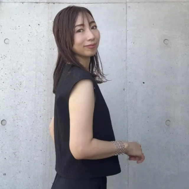横から見た写真