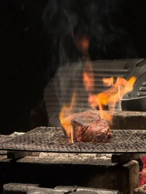 代官山　falo 炭火焼きビストロ